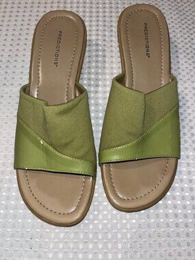 Predictions Green Stretch Fabric Low Wedge Slide Sandals Size 7.5